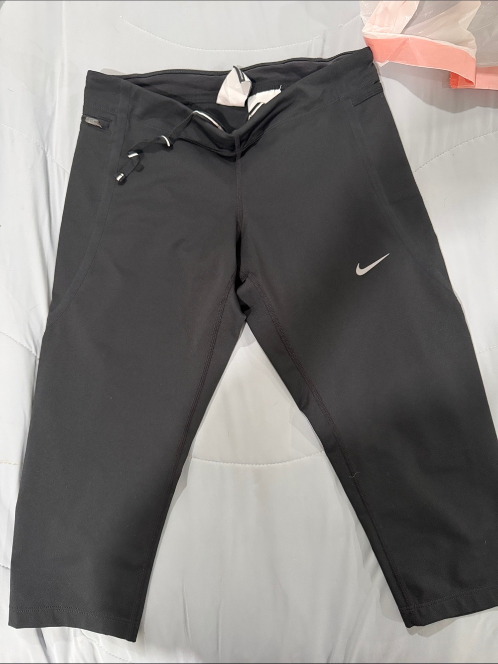 Nike woman Black crop leggings with White Swoosh